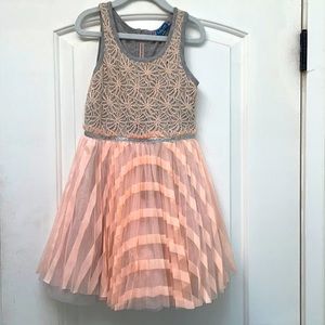 Truly Me peach & gray dress sz 7